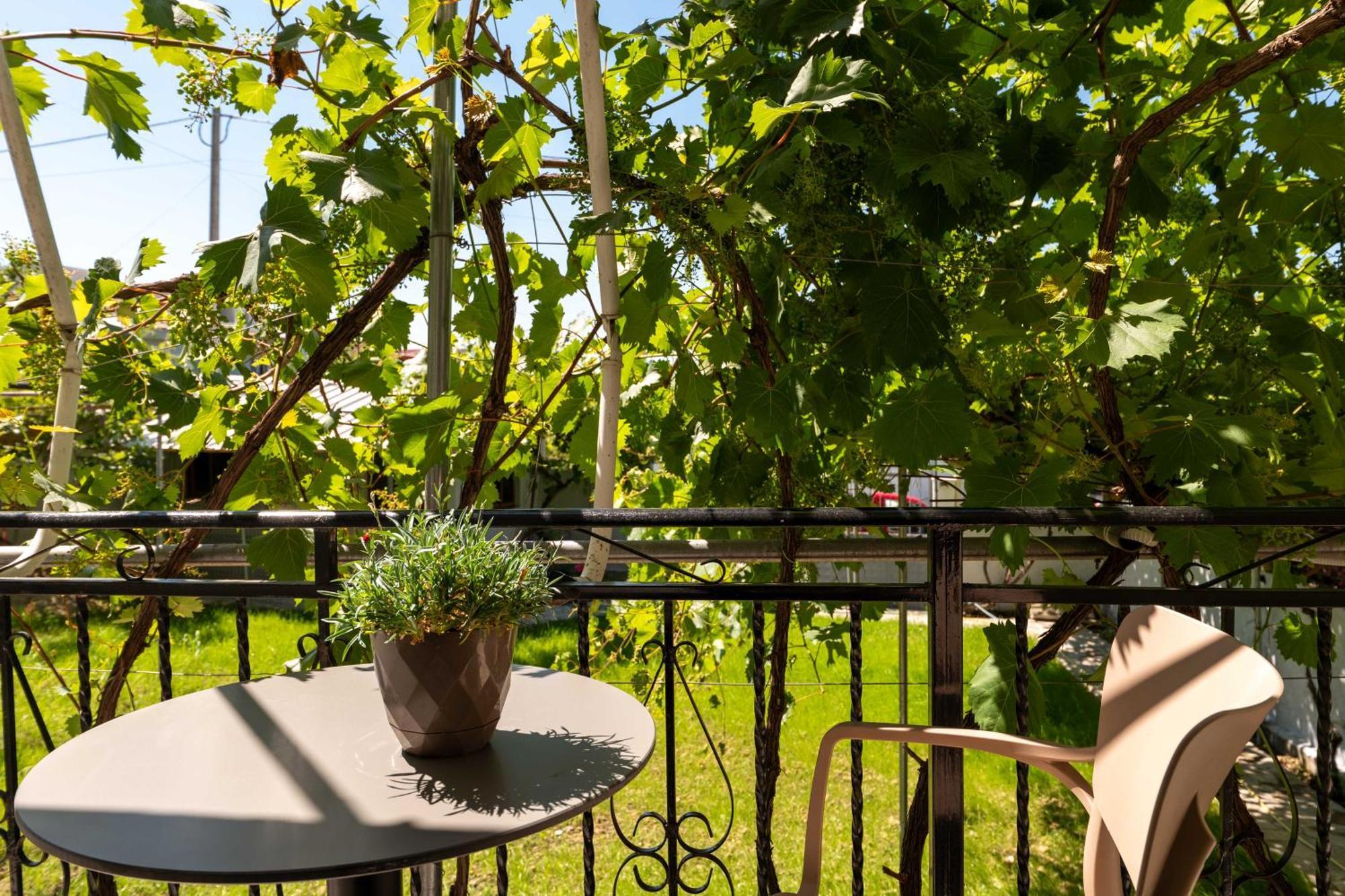 Kalpazo Kaja Vila Garden Голем Екстер'єр фото